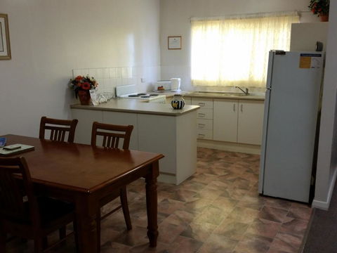 About Town Cottages - ACT Tourism 2