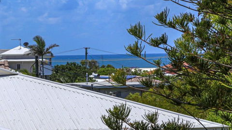 Acacia House - ACT Tourism 2