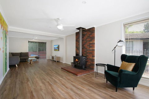 Acaronar- Great Value For Money - ACT Tourism 0