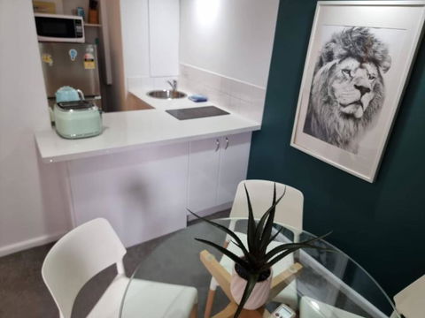 Accommodation Sydney City Centre 1 Bedroom Apartment With Balcony - ACT Tourism 2