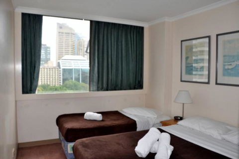 Accommodation Sydney: Hyde Park View 2 Bedroom 1 Bathroom Pet Friendly Apartment - ACT Tourism 0