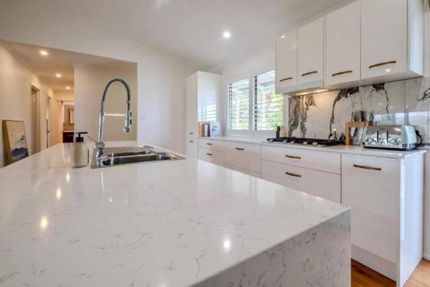 Acreage Near Currumbin Beach - ACT Tourism 2