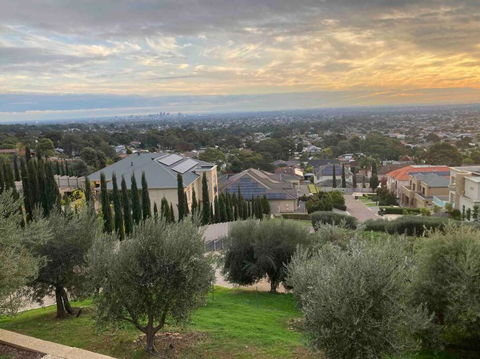 Adelaide And Adelaide Hills Self Contained Private Guest Suite - ACT Tourism 0