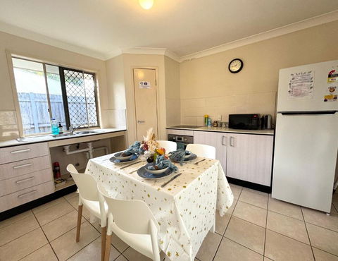 Affordable 3-Bedroom Grannyflat In Coopers Plains - ACT Tourism 0