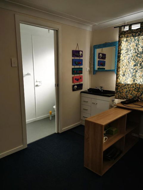 Affordable And Convenient Accommodation - ACT Tourism 3