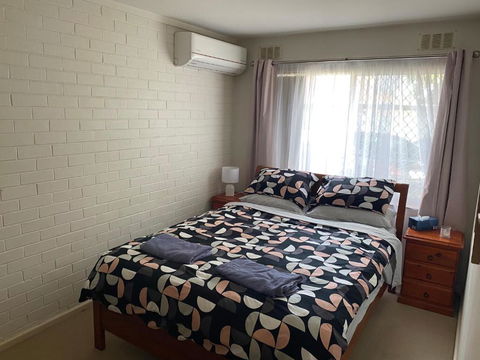 Affordable Inglewood Apartment+Pool - ACT Tourism 1
