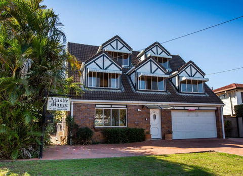 Ainslie Manor Bed And Breakfast - ACT Tourism 4