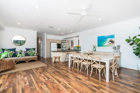 A Perfect Stay - Julian Rocks House - ACT Tourism 1