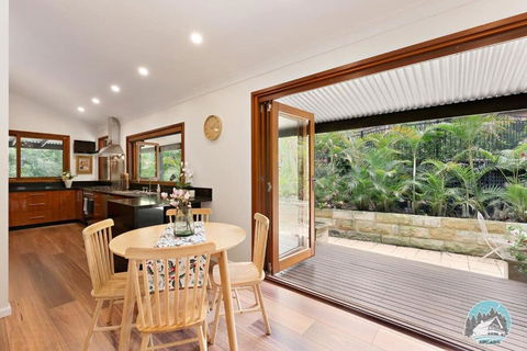 Aircabin - Warrawee - Sydney - 5 Beds House - ACT Tourism 3