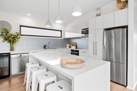 Aireys Delight - ACT Tourism 3