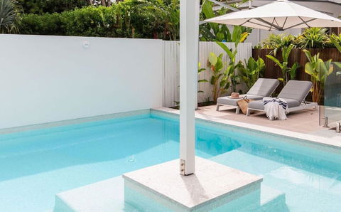 AL Sole - 4 Bedrooms - Pool - Location - ACT Tourism 1