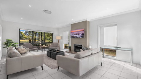 Amaroo Lodge - The Vintage - ACT Tourism 3