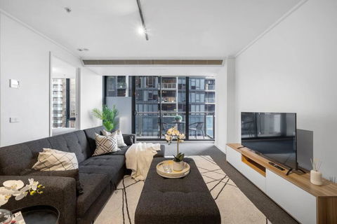 Amaya-Modern Southbank Living-Close To Crown & Yarra River - ACT Tourism 0