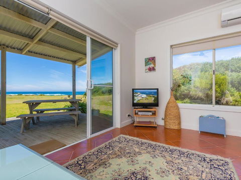 Amhurst Cottage - ACT Tourism 0