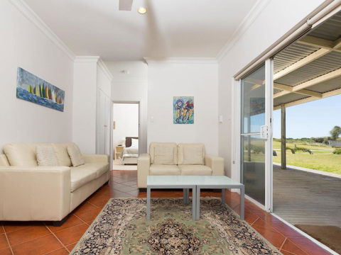 Amhurst Cottage - ACT Tourism 3