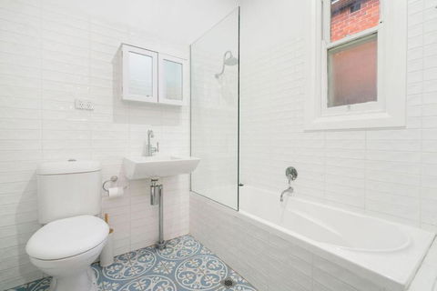 Ananda Cottage - ACT Tourism 4