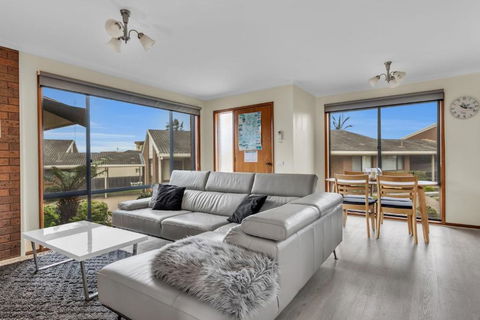 Anchorbell 13- Your Coastal Escape Awaits - ACT Tourism 2