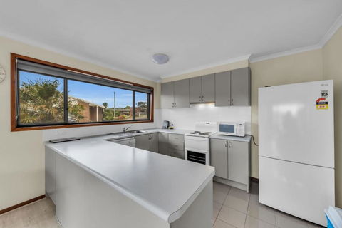 Anchorbell 13- Your Coastal Escape Awaits - ACT Tourism 4