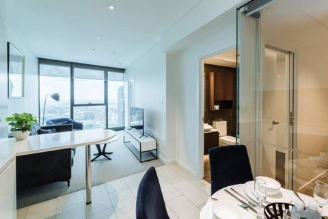 AirTrip Apartment On Margaret Street In CBD - ACT Tourism 1