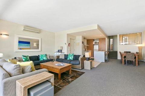 Apartment 20 Kalimna - ACT Tourism 4