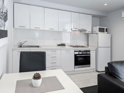 Apartments On Chapman - ACT Tourism 4