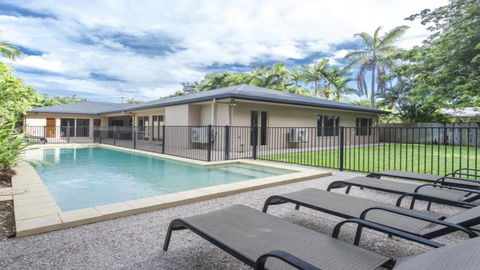 Aqua - Pecten Port Douglas - ACT Tourism 1
