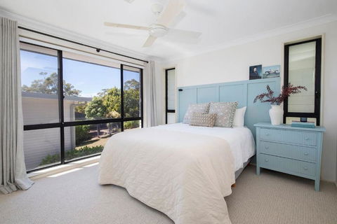 Aqua Vistas - Coastal Gem With Serene Spa Experience - ACT Tourism 4