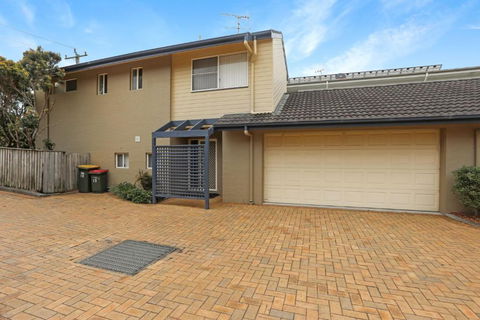 Aquarius Townhouse - ACT Tourism 4