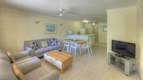 Arcadia Palms 1 - ACT Tourism 1