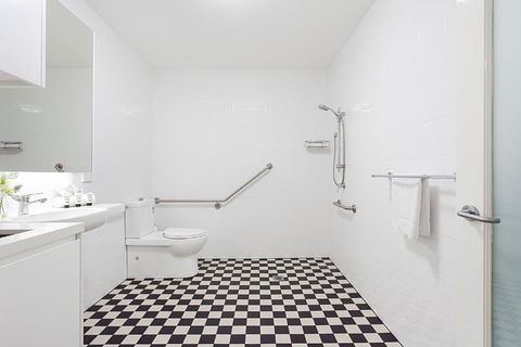 Art Deco Designer Studio In Lewisham - ACT Tourism 3