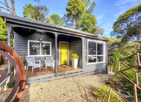 Aurora Cottage - ACT Tourism 1