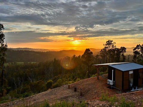 Aurora Lookout By Tiny Away - ACT Tourism 1