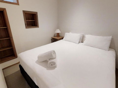 Apartment 4 - ACT Tourism 3