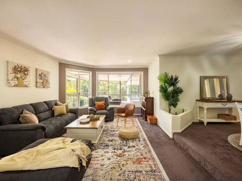 Arcadia 5BR Golfside Parkview Mansion-Tranquil, Huge Deck - ACT Tourism 3