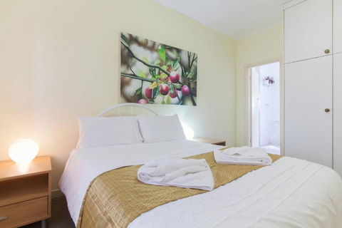 B5 Crawley Apartment 1 BRM & Sleepout Near UWA - ACT Tourism 0