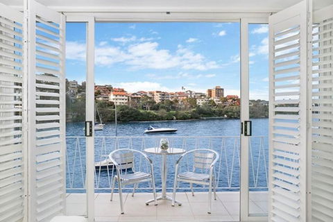 BADEN - Absolute Water Front Sydney Harbour Studio - ACT Tourism 0