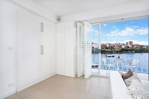 BADEN - Absolute Water Front Sydney Harbour Studio - ACT Tourism 4