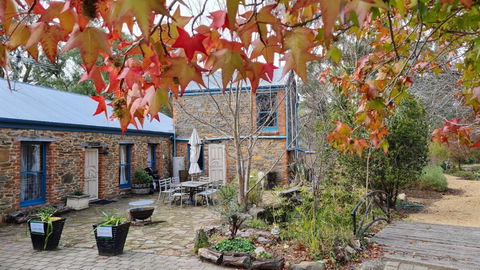 BAROSSA HILLS COTTAGES - ACT Tourism 0