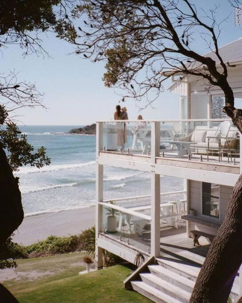 BAY PROPERTIES . Beach House Studio - ACT Tourism 2