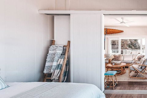 BAY PROPERTIES . Beach House Yamba - ACT Tourism 3