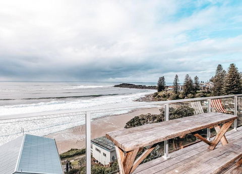 BAY PROPERTIES . Pacific Lodge - ACT Tourism 0