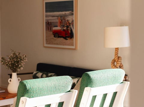 BAY PROPERTIES . Seadrifter - ACT Tourism 1