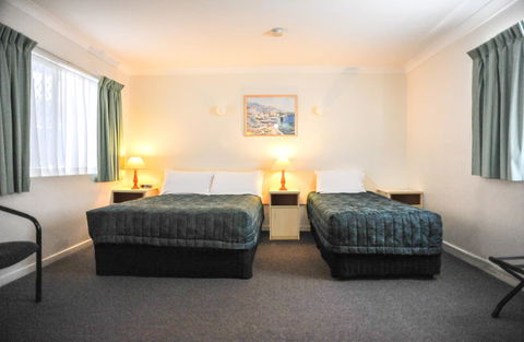 Southport Motel & Apartments - ACT Tourism 18