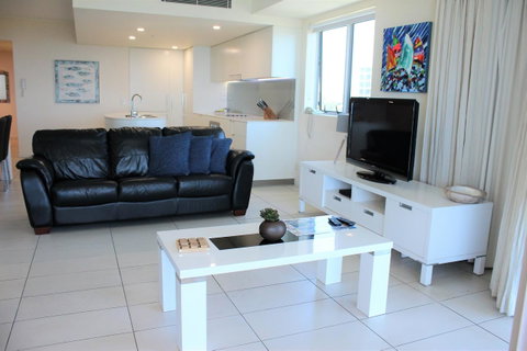 Blue C Coolangatta - ACT Tourism 18