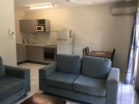 Whitsunday Waterfront Apartments - ACT Tourism 19