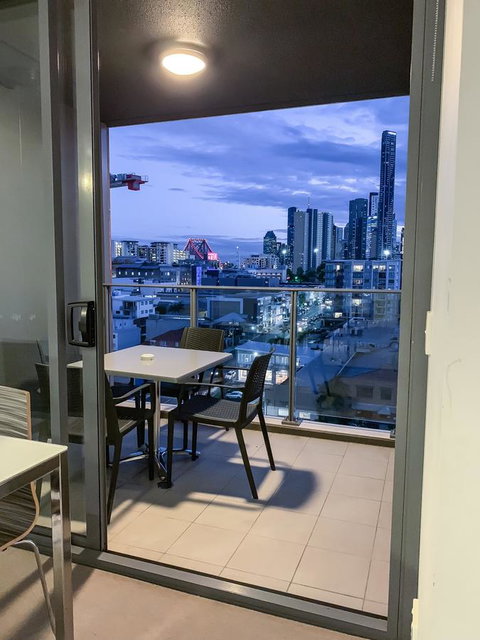 M&A Apartments - ACT Tourism 9