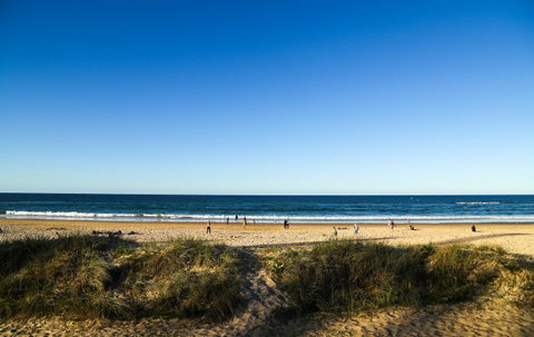 Pacific Regis Beachfront Holiday Apartments - ACT Tourism 13