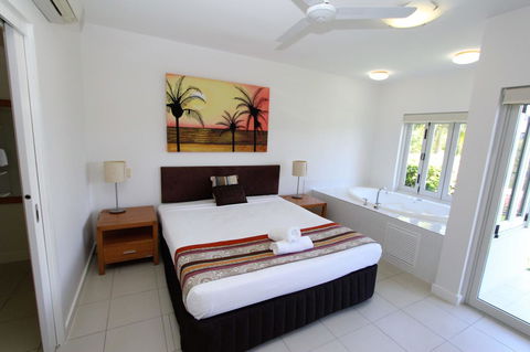 Beachside Apartment 5 - ACT Tourism 9