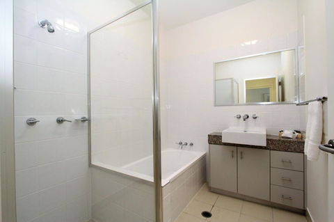 Beachside Apartment 5 - ACT Tourism 10