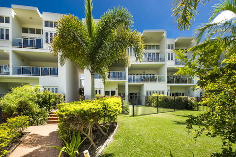 Beachside Apartment 5 - ACT Tourism 5